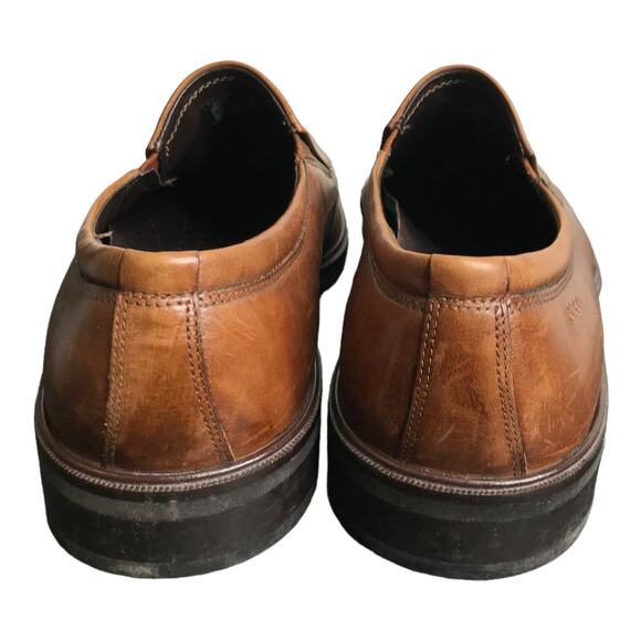 ECCO Dress Shoes Mens Size 13 Brown Leather Slip-On Loafers Simple Classic